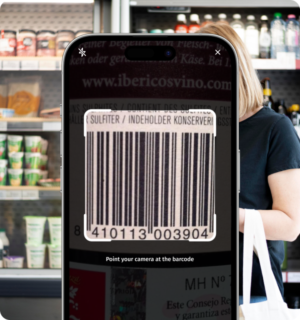 Scanning a product barcode with the Mamori app